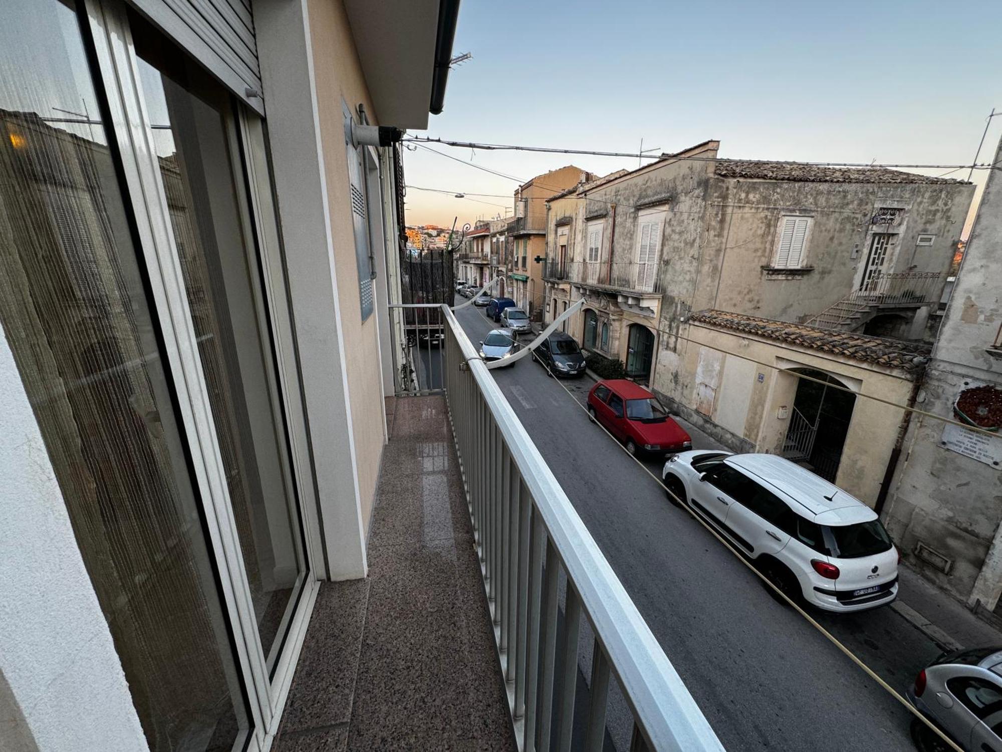Casa Vacanze La Melagrana Модика Экстерьер фото
